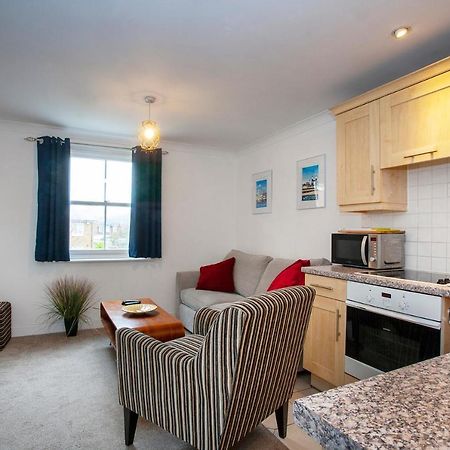 The Spires - Cosy Apartment Just Outside Of City Centre Canterbury Buitenkant foto