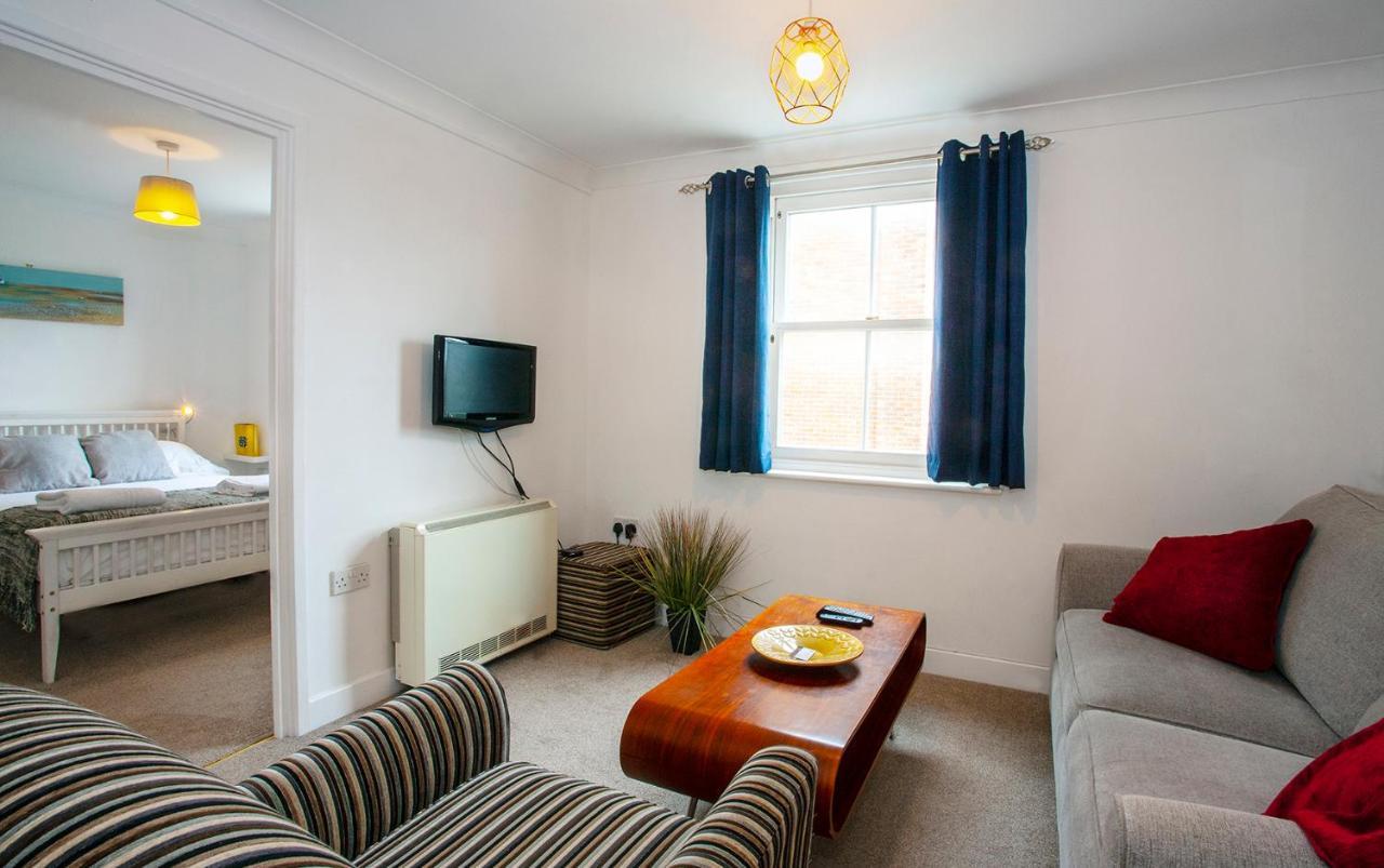 The Spires - Cosy Apartment Just Outside Of City Centre Canterbury Buitenkant foto